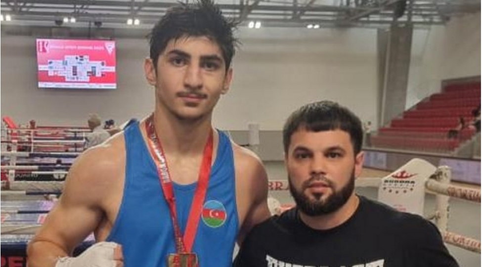 azerbaycan-bokschusu-portuqaliyada-qizil-medal-qazanib