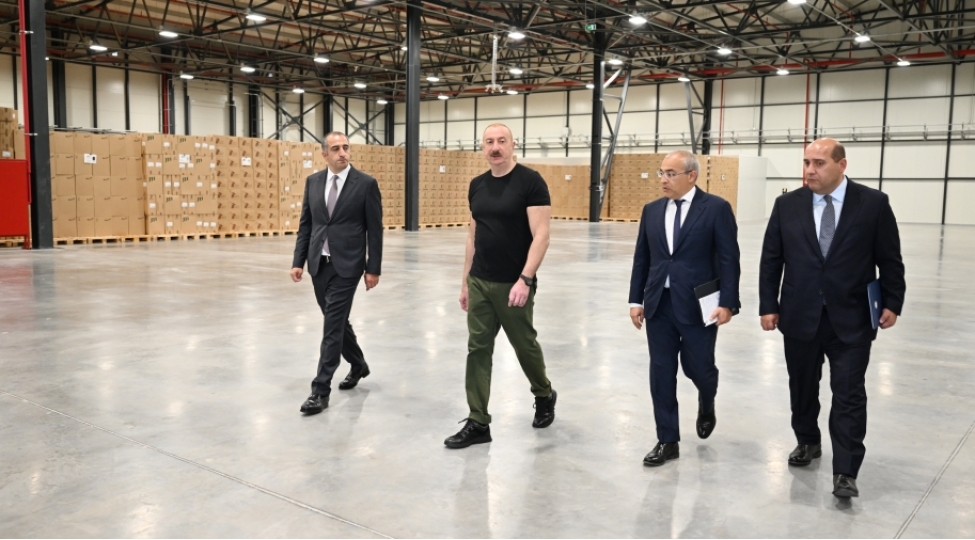prezident-ilham-eliyev-agdam-senaye-parkinda-tutun-memulatlarinin-istehsali-muessisesinin-achilishinda-ishtirak-edib-foto