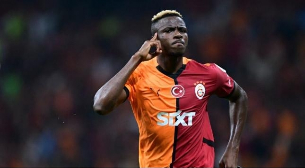 napoli-qalatasarayin-osimhenle-bagli-teklifini-qebul-etdi