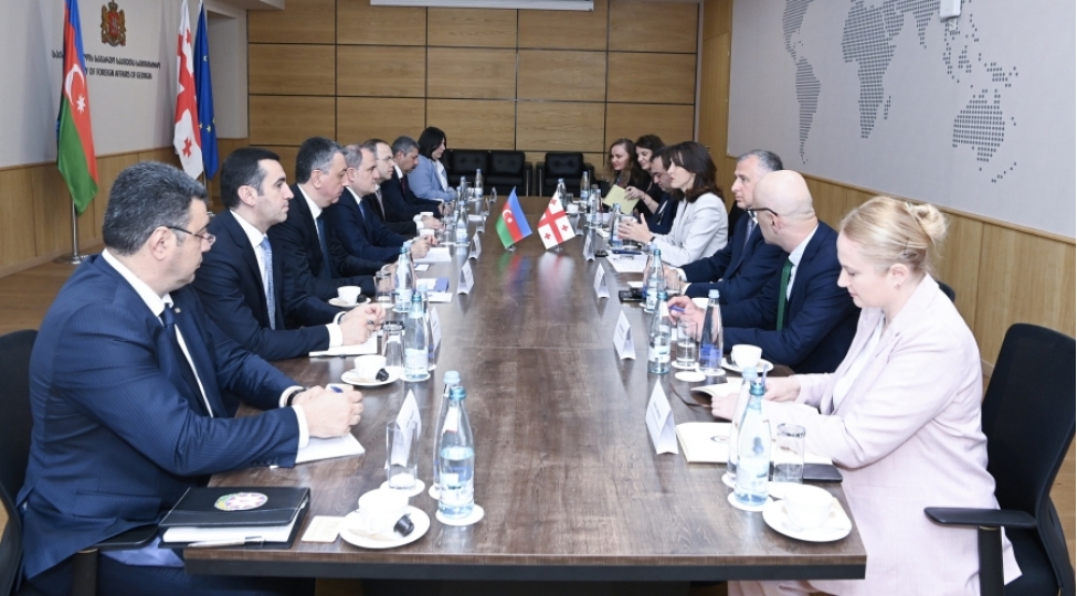 azerbaycan-gurcustan-dostluq-ve-strateji-terefdashliq-munasibetleri-etrafinda-fikir-mubadilesi-aparilib