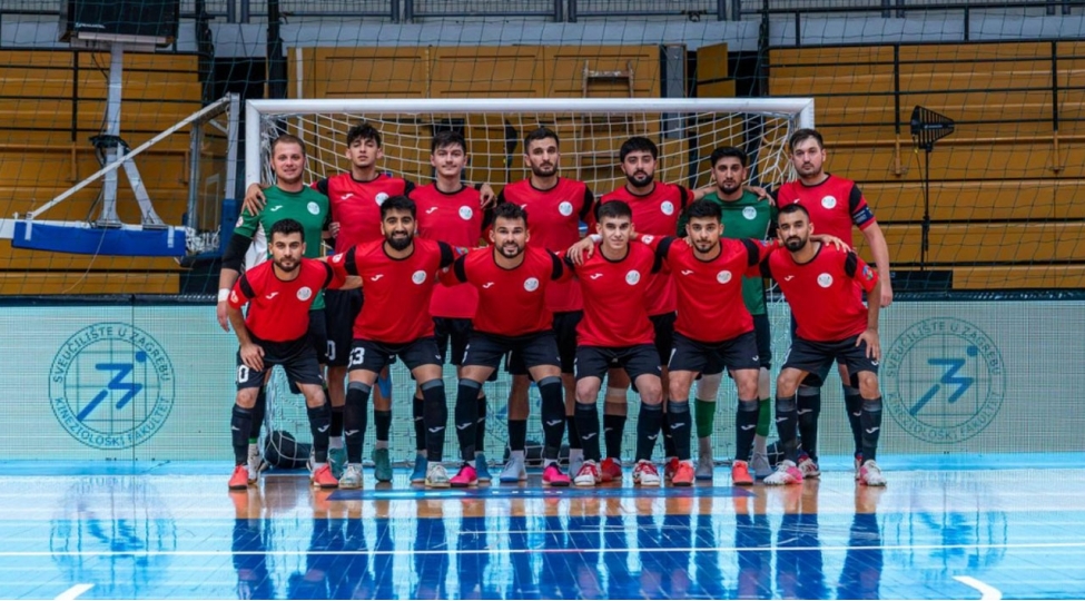 azerbaycan-komandasi-avropa-futzal-chempionatinda-inamla-irelileyir