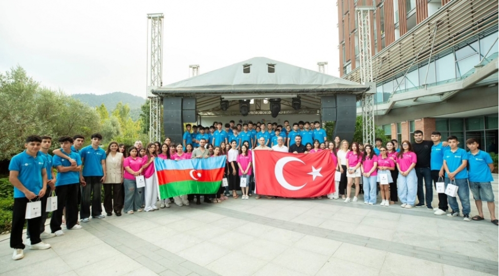 4-cu-yashat-dushergesi-basha-chatib