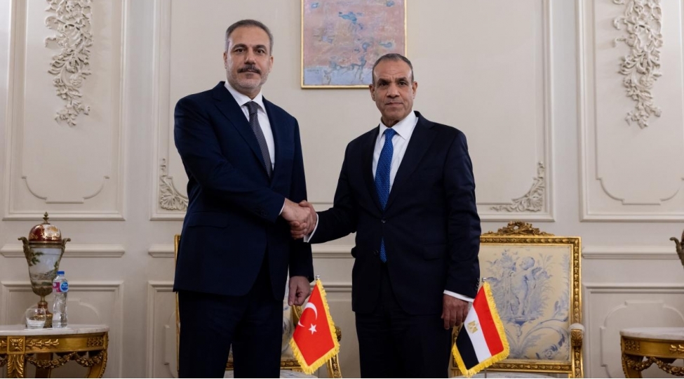 turkiye-ve-misirin-xin-bashchilari-telefonla-danishiblar