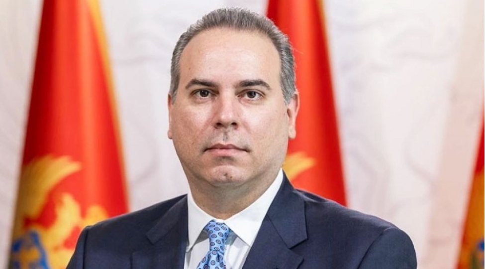 monteneqro-xin-bashchisi-sazishin-absh-de-imzalanmasi-sulhe-muhum-tohfedir