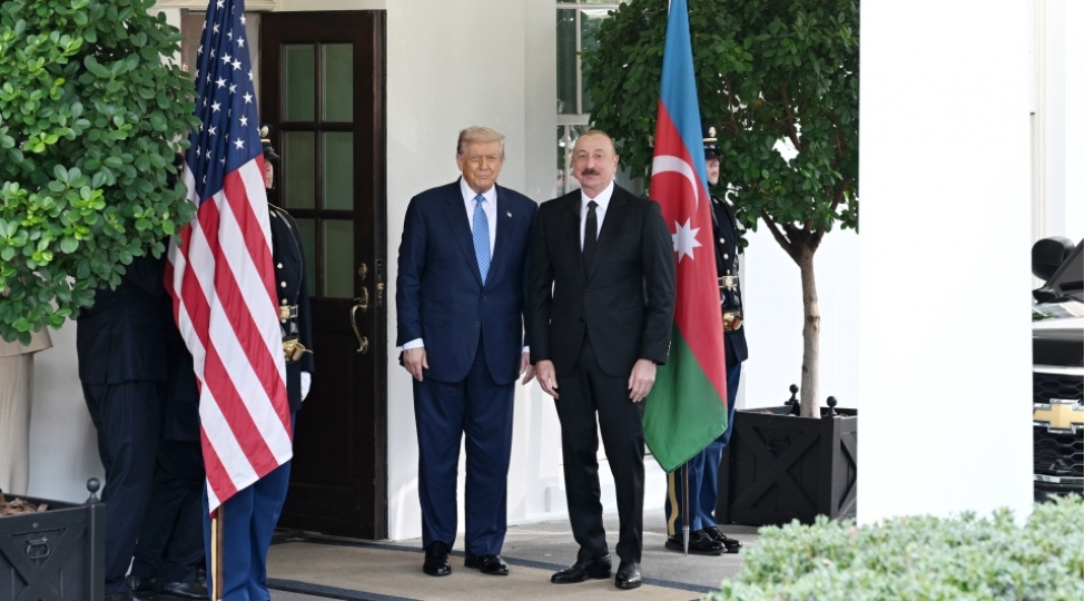 tarix-yazan-liderin-tarixi-absh-seferi