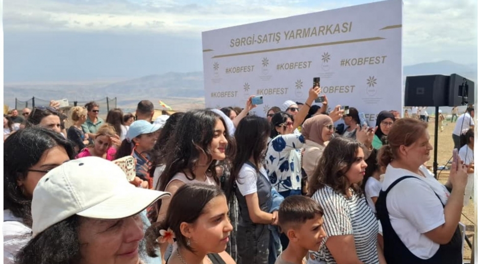 goygolde-kob-fest-sergi-satish-yarmarkasi-kechirilir