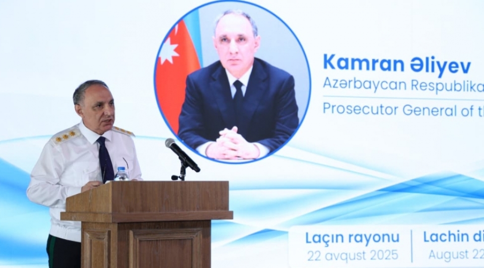 kamran-eliyev-azerbaycanin-ilk-konstitusiyasinin-qebulu-umummilli-lider-heyder-eliyevin-adi-ile-baglidir