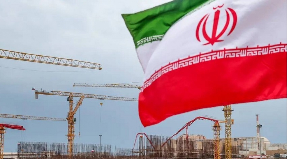 iran-bir-neche-olkede-silah-zavodlari-tikib