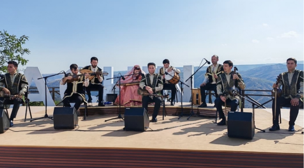 ix-mugam-televiziya-musabiqesinin-final-merhelesi-lachin-sheherinde-kechirilir