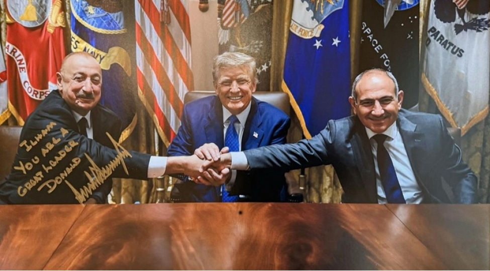prezident-ilham-eliyev-onu-boyuk-lider-adlandiran-donald-trampa-teshekkur-edib