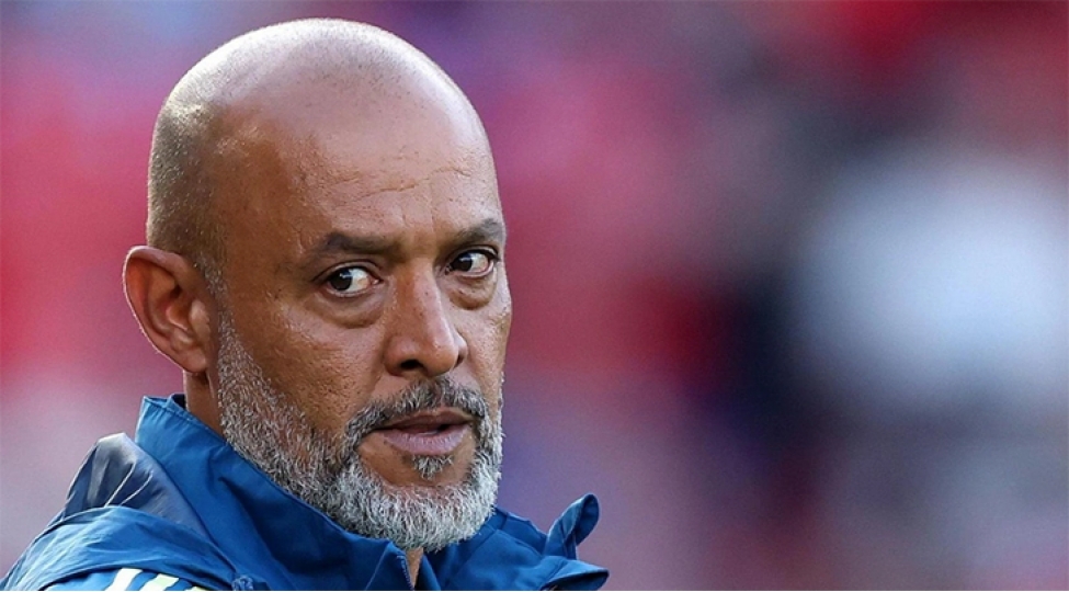 ingiltere-klubu-bash-meshqchisi-ile-yollarini-ayirib-2