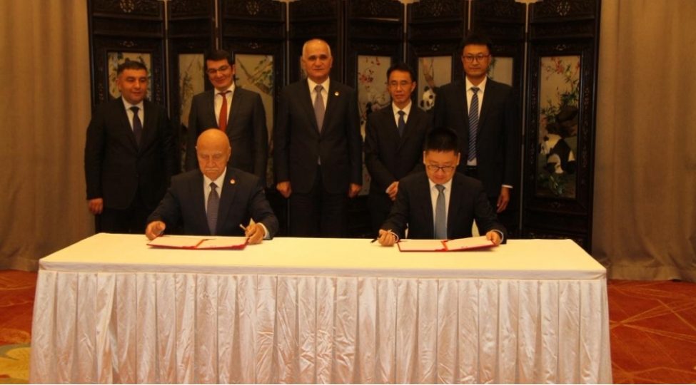 chin-shirketi-elet-azad-iqtisadi-zonasinda-gunesh-panelleri-istehsal-edecek