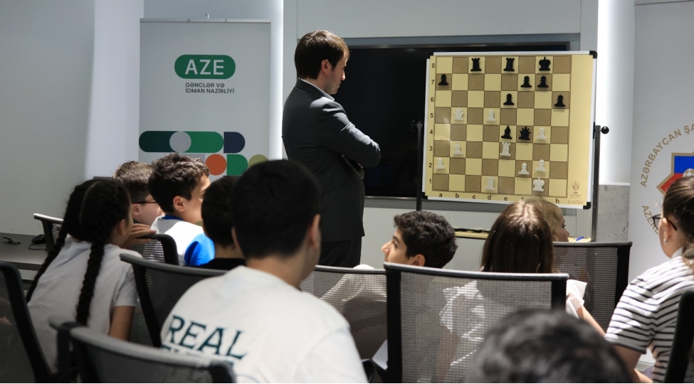 teymur-recebovun-ishtiraki-ile-ustad-dersi-kechirilib