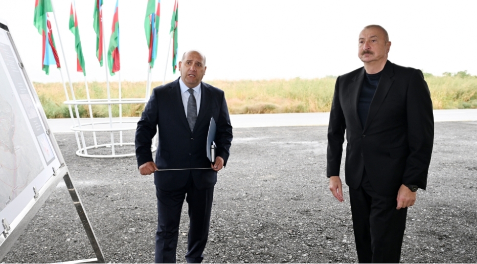 prezident-ilham-eliyev-fuzuli-rayonunun-yeni-salinacaq-qaraxanbeyli-kendinin-temelini-qoyub