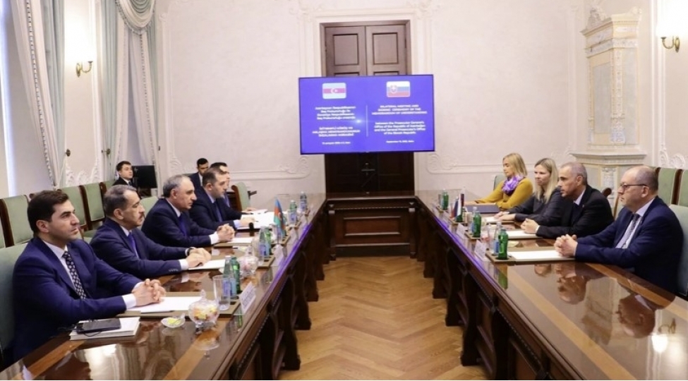azerbaycan-ve-slovakiyanin-bash-prokurorlari-emekdashliga-dair-memorandum-imzalayiblar