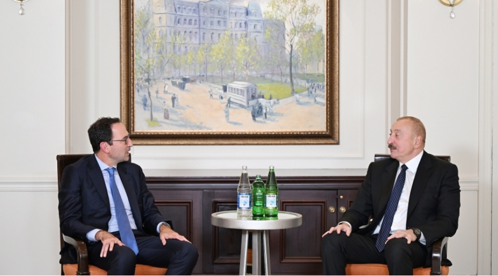 dunyanin-en-boyuk-maliyye-qurumlari-azerbaycanla-emekdashliga-maraq-gosterirler-tehlil