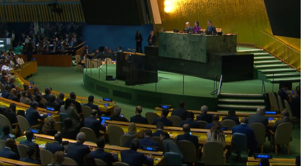 bmt-bash-assambleyasinda-yuksekseviyyeli-debatlar-bashlayib