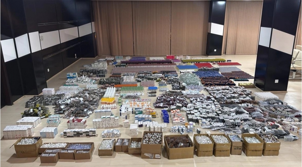 turkiyeden-erzaq-getiren-yuk-mashininda-kulli-miqdarda-derman-ashkarlanib