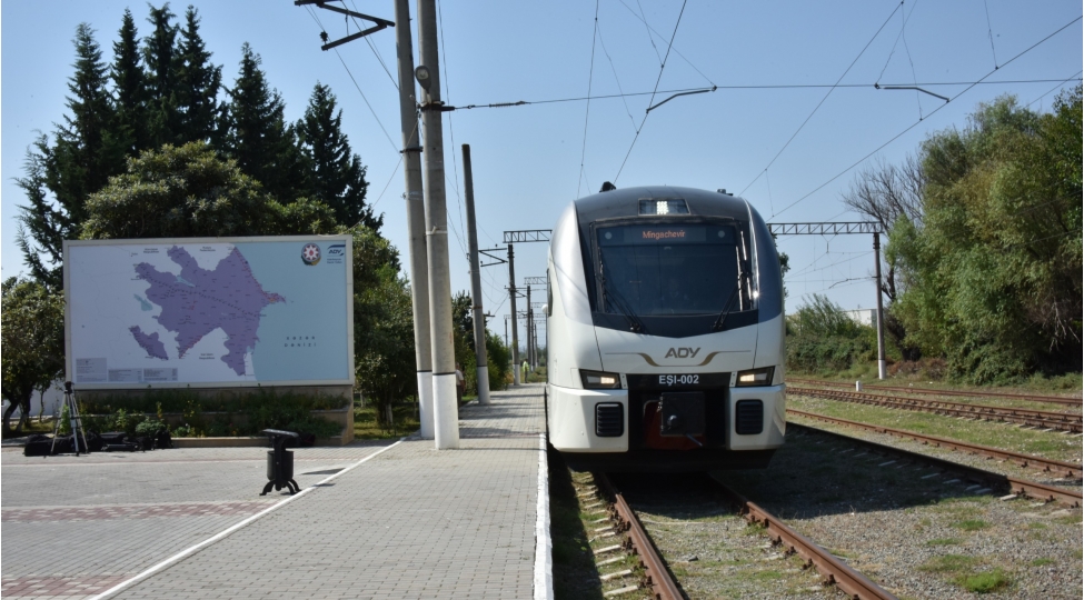 ady-ilk-defe-regiondaxili-marshrut-uzre-sernishin-dashimalarina-bashlayib