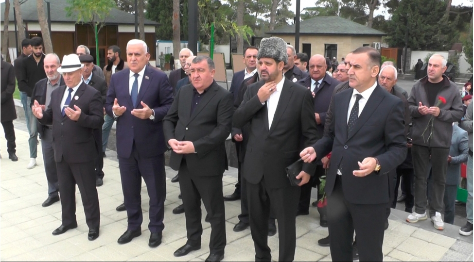 veten-muharibesi-shehidi-leytenant-elvin-shukurlunun-anim-merasimi-kechirilib