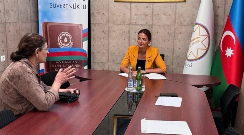 konul-nurullayeva-vetendashlarla-gorush-kechirib-foto-2