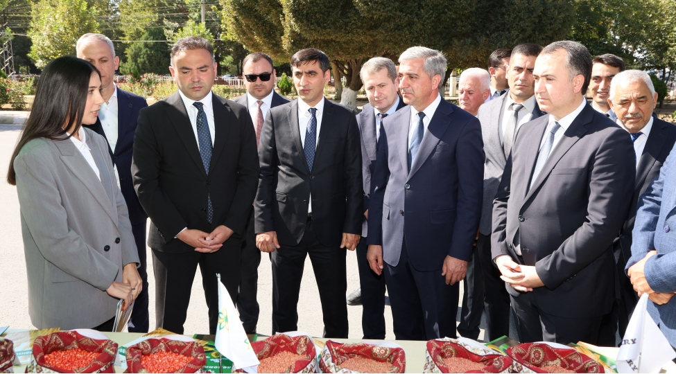 sherurda-aqrar-biznes-festivali-ve-toxum-sergi-satish-yarmarkasi-kechirilib