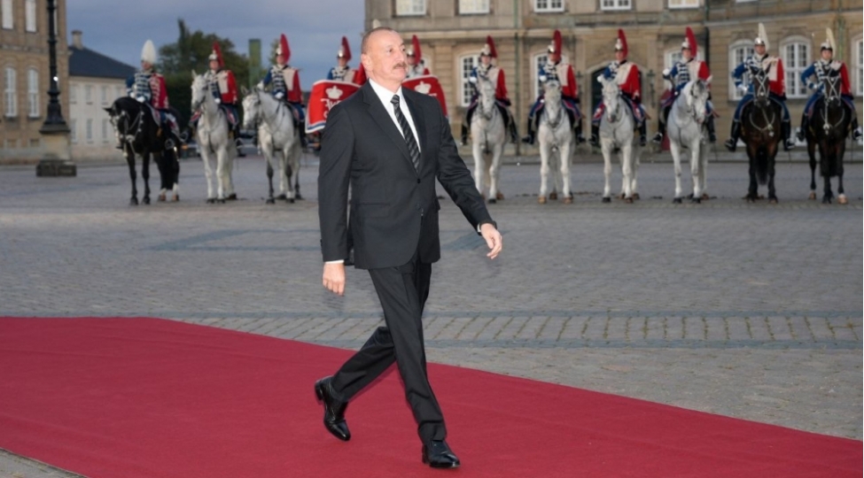 prezident-ilham-eliyev-kopenhagende-avropa-siyasi-birliyinin-7-ci-zirve-toplantisinda