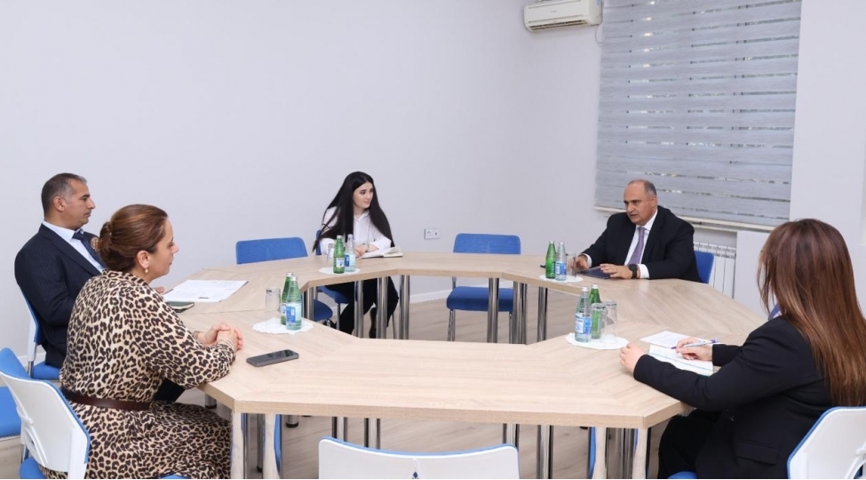 bsu-birge-ve-saglam-ictimai-birliyi-ile-emekdashligini-genishlendirir-foto