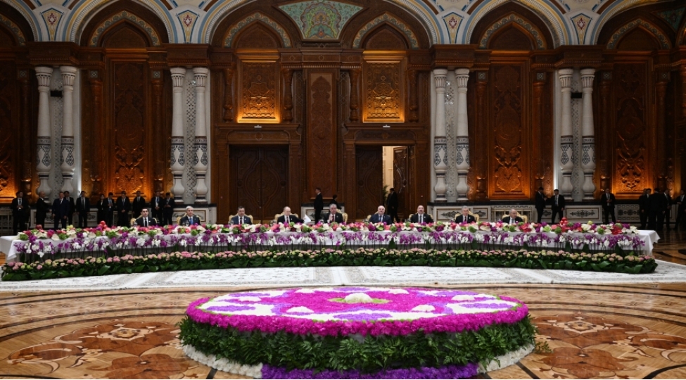 prezident-ilham-eliyev-dushenbede-mdb-dovlet-bashchilarinin-sherefine-teshkil-olunan-resmi-qebulda-ishtirak-edib