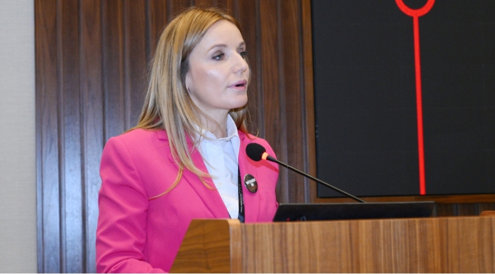 natalya-spinu-kibertehlukesizlikde-qadinlarin-ishtiraki-strateji-zeruretdir