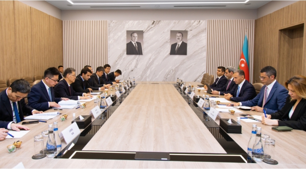 baki-ile-sian-sheheri-arasinda-birbasha-hava-elaqelerinin-yaradilmasi-muzakire-olunub