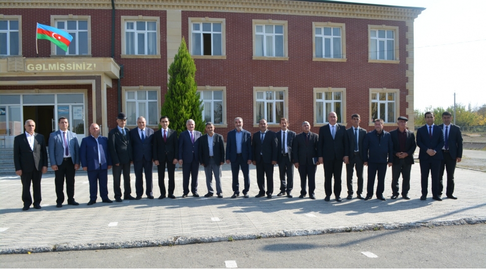 millet-vekili-terterde-vetendashlari-qebul-edib