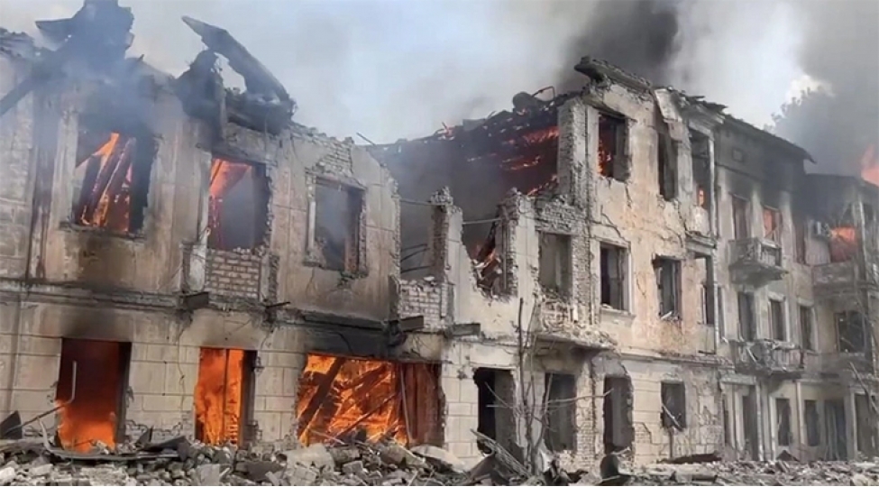 rusiya-ordusu-yeniden-ukraynaya-hucumu-edib-olenler-ve-yaralilar-var