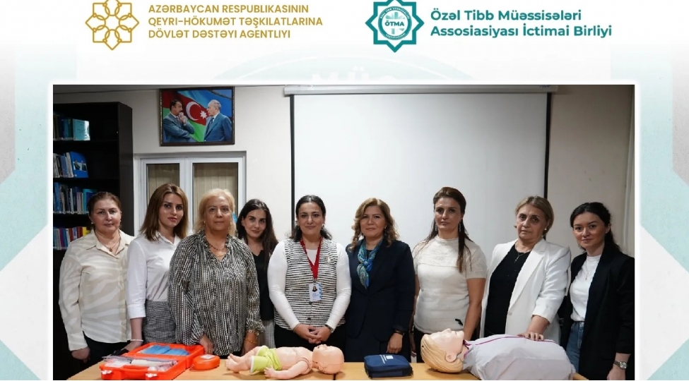 ozel-tibb-muessiseleri-assosiasiyasi-ali-ve-orta-tehsil-muessiselerinde-beynelxalq-standartlara-uygun-ilk-tibbi-yardim-telimleri-kechirib