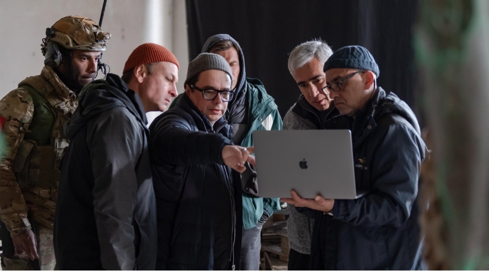 44-bedii-filminin-chekilishleri-basha-chatib-fotolar