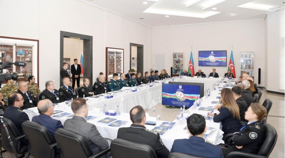 dtx-nin-akademiyasinda-zefer-gunune-ve-konstitusiya-ve-suverenlik-iline-hesr-olunan-respublika-elmi-praktik-konfransi-kechirilib