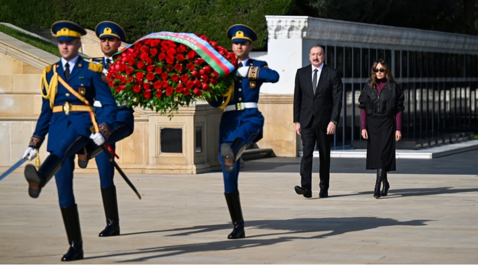 shehidlerin-xatiresine-ehtiram-8