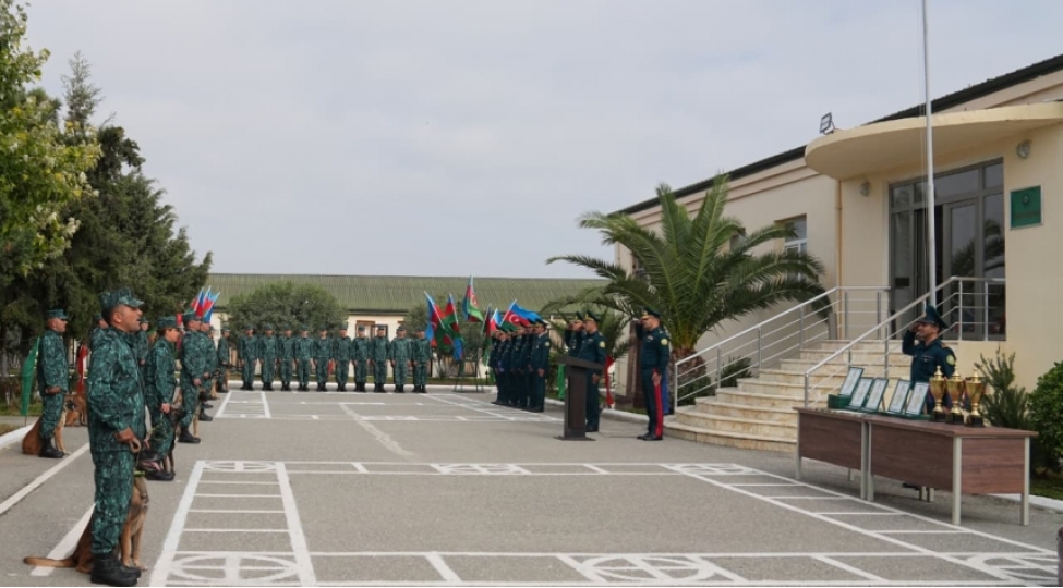 serhedchilerin-dostu-shuari-altinda-7-ci-kinoloji-yarishlar-kechirilib