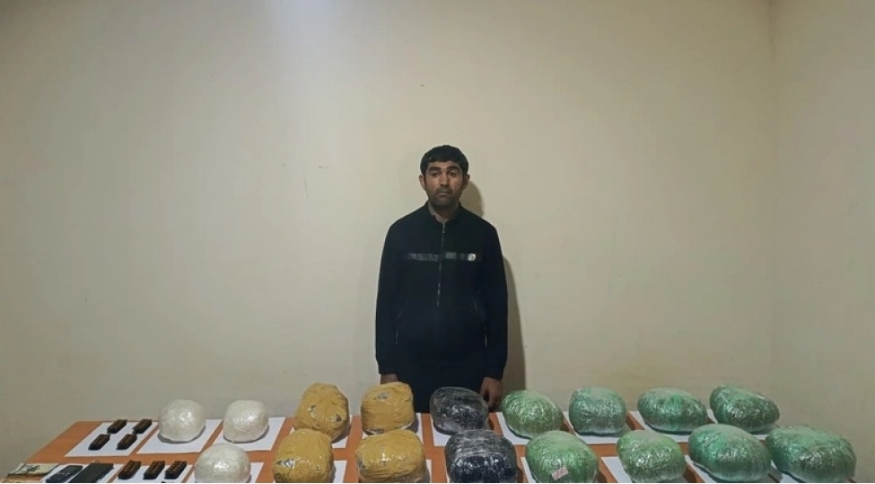 irandan-azerbaycana-pua-vasitesile-narkotikin-kechirilmesinin-qarshisi-alinib