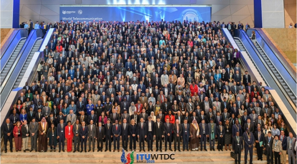 160-dan-artiq-olkeden-2500-ishtirakchi-60-olkeden-nazir