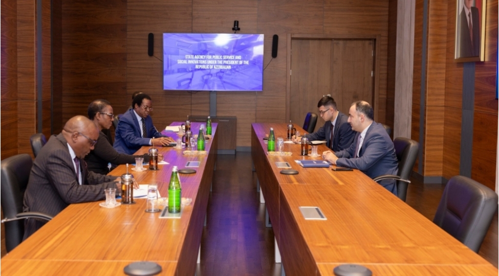 ruandanin-ve-zimbabvenin-yuksekseviyyeli-resmileri-asan-xidmetde