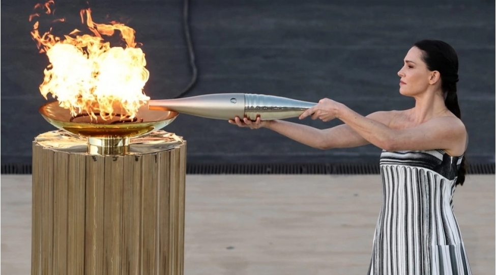 qish-olimpiya-oyunlarinin-mesheli-alovlandirilib-2