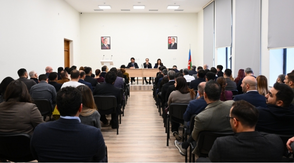 bmt-nin-umumdunya-shehersalma-forumunun-on-uchuncu-sessiyasina-wuf13-hazirliqla-bagli-yerleshme-vasiteleri-ile-gorush-kechirilib