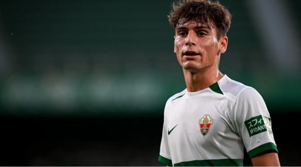 manchester-siti-ispaniya-millisinin-uzvunu-transfer-etmek-niyyetindedir