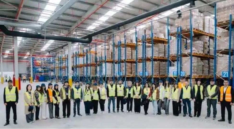 avromed-company-mmc-muasir-texnologiyali-farmasevtik-deposuna-media-turu-teshkil-etdi