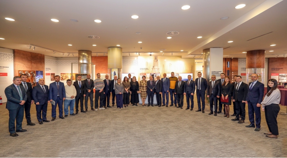 socar-da-vetendash-cemiyyeti-tesisatlari-ile-ishin-teshkili-movzusunda-tedbir-kechirilib-foto