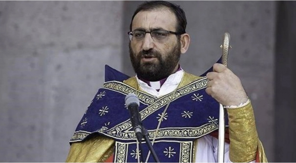 arxiyepiskop-xachatryanin-saxlanilma-sebebi-melum-olub