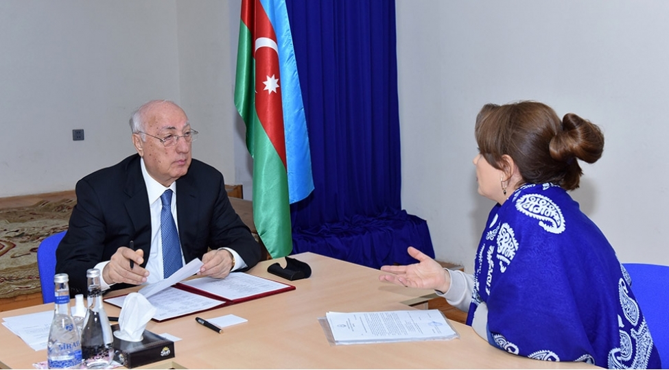 zakir-ferecov-sakinlerle-gorushdu-tapshiriqlar-verdi