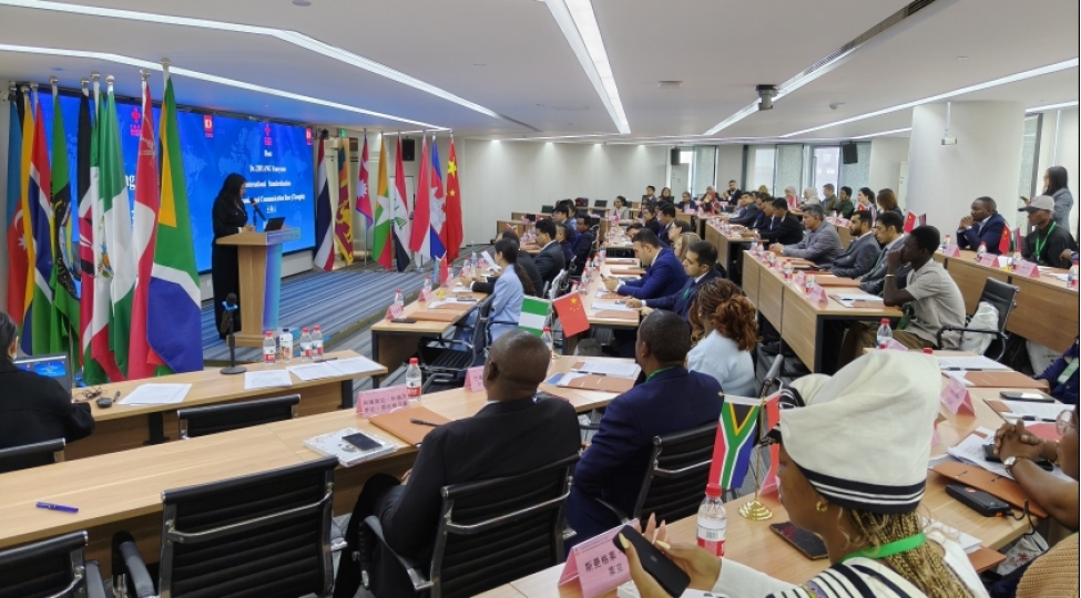 azstand-numayendeleri-chinde-beynelxalq-seminarda-ishtirak-edibler