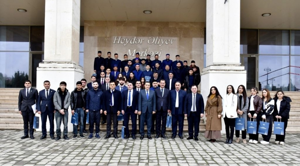 agdashda-dini-mezhebchilik-meyillerinin-milli-birliye-tesiri-muzakire-olunub